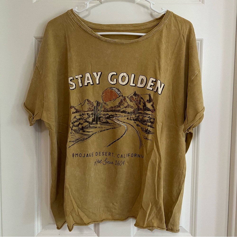 Mojave Closet Gold Graphic Relaxed T-Shirt